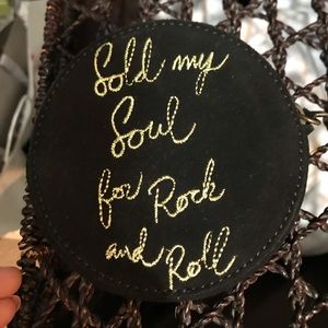 Small purse for multitude of items